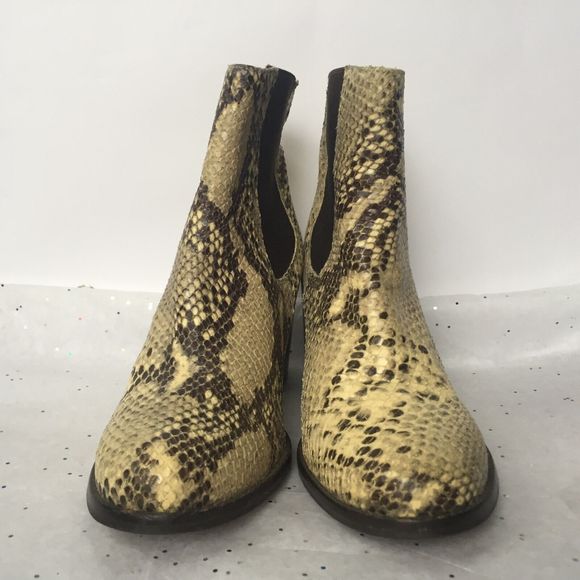 TBA To Be Announced Brown Beige Snakeskin Embossed Heeled Chelsea Boot Size 7 - Picture 5 of 10
